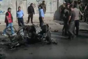 Kamışlı'da bomba y&uuml;kl&uuml; otomobil infilak etti: 3 &ouml;l&uuml;, 1 yaralı