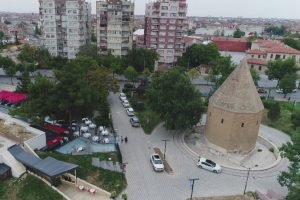 Sel&ccedil;uklu'nun Anadolu'daki m&uuml;hr&uuml;: 'K&uuml;mbetler'