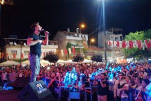 Denizli'de Kolpa r&uuml;zgarı esti