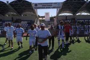 Yeşil sahada gelen &ouml;l&uuml;m