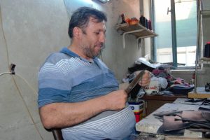 40 yıldır el yapımı ayakkabı &uuml;retiyor
