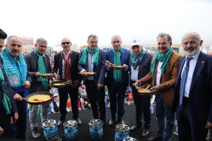 Ovit Yaylası'nda en iyi mıhlama yapmak i&ccedil;in yarıştılar