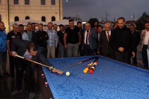 Semih Saygıner g&ouml;sterisine yağmur engeli