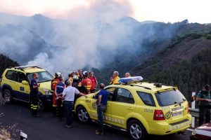 Kanarya Adaları'nda yangın gittik&ccedil;e yayılıyor