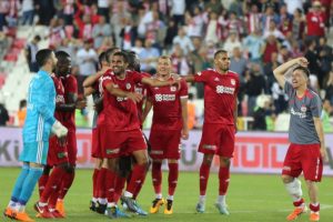 Sivasspor g&ouml;z doldurdu