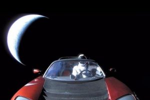 Elon Musk'ın uzaya g&ouml;nderdiği ara&ccedil;tan yeni rekor