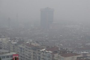 81 ilin 56'sı kirli hava soludu