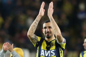 Mehmet Topal haber bekliyor