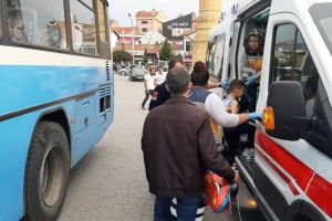 Halk otob&uuml;s&uuml;n&uuml;n &ccedil;arptığı &ccedil;ocuk &ouml;l&uuml;mden d&ouml;nd&uuml;