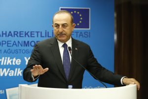 Bakan Çavuşoğlu: Yerel yönetim çalışmaları, yabancı düşmanlığını tersine çevirmede çok etkili