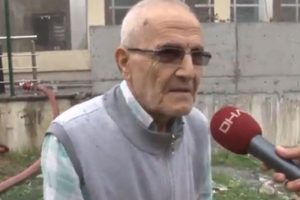 Odasında &ouml;l&uuml; bulundu! Huzurevi yangınında kedileri kurtarırken g&ouml;r&uuml;nt&uuml;lenmişti...