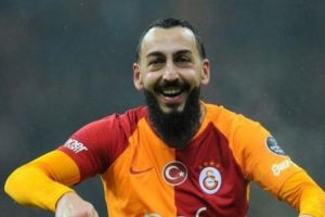 Galatasaray'da Kostas Mitroglou ile yollar ayrılıyor
