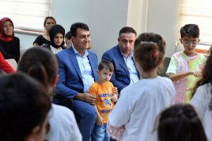 Bursa Bilgi Evleri'nde &ouml;ğrenciler sertifikalarını aldı