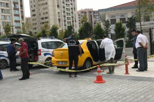 S&uuml;r&uuml;c&uuml;s&uuml;n&uuml; gasp ettiği taksiyle ka&ccedil;tı