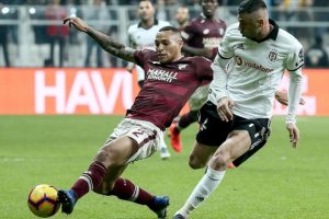 Beşiktaş ile G&ouml;ztepe 51. randevuya &ccedil;ıkıyor