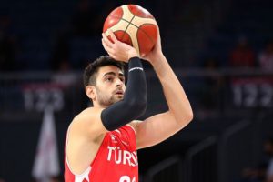 Korkmaz: Rakiplerden &ccedil;ok sahada bizim ne yapacağımız &ouml;nemli