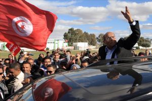 Tunus'ta devrimin ilk cumhurbaşkanı Merzuki yeniden yetki istiyor