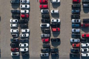 Otomotiv sekt&ouml;r&uuml;nden d&uuml;şen satışlar i&ccedil;in Rusya form&uuml;l&uuml; talebi