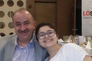 14 yaşındaki kızını l&ouml;semiden kaybeden baba, k&ouml;k h&uuml;cre bağışıyla hayat kurtardı