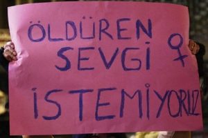 Kadınlar Emine Bulut i&ccedil;in sokağa &ccedil;ıkıyor!