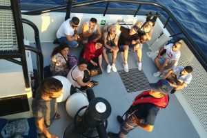 Turist g&ouml;r&uuml;nt&uuml;s&uuml; vererek ka&ccedil;maya kalkıştılar