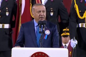 Cumhurbaşkanı Erdoğan: Milletin parasını dağa g&ouml;nderenlere seyirci kalmayacağız