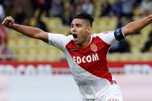 İzin belgesi Falcao'nun elinde!
