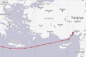 Serbest bırakılan İran tankeri y&ouml;n&uuml;n&uuml; T&uuml;rkiye'ye &ccedil;evirdi
