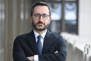 Fahrettin Altun: Suriyelilerin sınır dışı edildiği iddiası sa&ccedil;malık