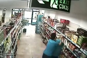Gen&ccedil; kadın dehşet anlarını sosyal medyadan paylaştı!