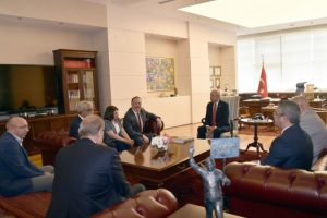 Kılı&ccedil;daroğlu, HDP heyeti ile bir araya geldi