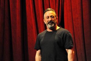 Cem Yılmaz'dan 40 bin TL'lik bağış