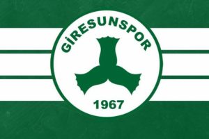 Giresunspor'da d&ouml;rt futbolcu ile yollar ayrılıyor