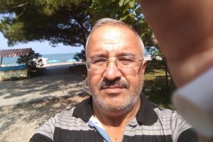 Denizde boğulma tehlikesi ge&ccedil;iren adam, yaşam savaşını kaybetti