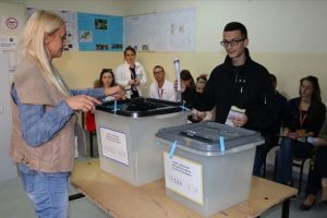 Kosova'da 'erken se&ccedil;im' tarihi belli oldu