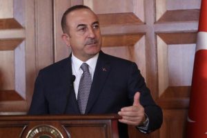 Bakan &Ccedil;avuşoğlu, Pakistanlı mevkidaşıyla g&ouml;r&uuml;şt&uuml;