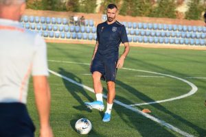 Mehmet Topal Başakşehir'le ilk idmanına &ccedil;ıktı
