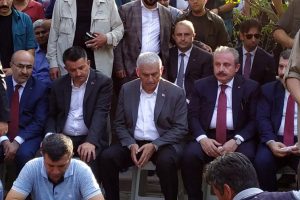 AK Partili Sarıeroğlu'nun babası son yolculuğuna uğurlandı