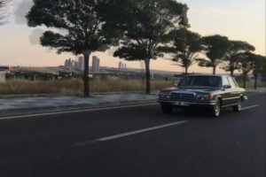 Bah&ccedil;eli, klasik otomobille Başkent sokaklarında