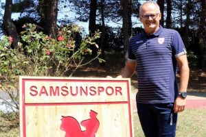 Samsunspor'un hocası İrfan Buz: Y&uuml;zde 100 şampiyon olacağız