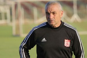 Rıza &Ccedil;alımbay, hakem Fırat Aydınus'a ateş p&uuml;sk&uuml;rd&uuml;!