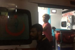 Yangın &ccedil;ıktı, aile fertleri kavga etti