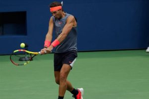 Nadal ikinci tura y&uuml;kseldi