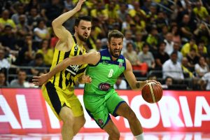 TOFAŞ'lı Barış Ermiş: EuroCup hep i&ccedil;imde bir uktedir