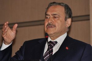 Eski Bakan Eroğlu'ndan 'kayyumdan hediye' a&ccedil;ıklaması