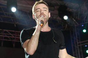 Murat Dalkılı&ccedil;'tan hayranlarına s&uuml;rpriz