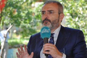 Mahir &Uuml;nal: D&uuml;n &ouml;zerklik ilan etmeye &ccedil;alışanlar bug&uuml;n bittiler