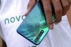 Huawei'nin yeni telefonu Nova 5T tanıtıldı
