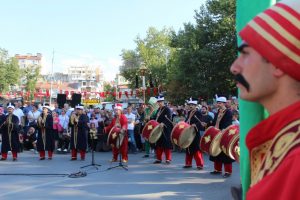 TSK Mehteran Birliği Zafer Meydanı'nda konser verdi