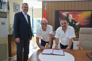 Remzi Cinoğlu Karacabey Belediyespor y&ouml;netimine katıldı